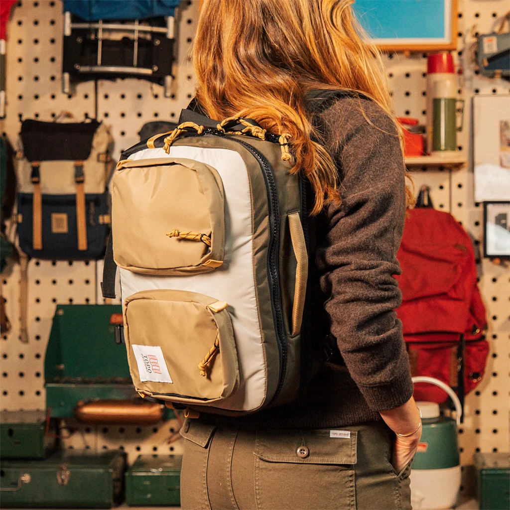 Global Briefcase - Image 18